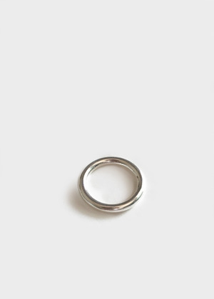 Silver essential ring